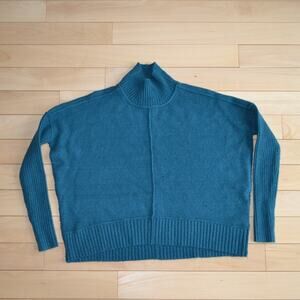 NWT Anthropologie Maeve Turtleneck Oversized Sweater Size XS Green Wool Blend